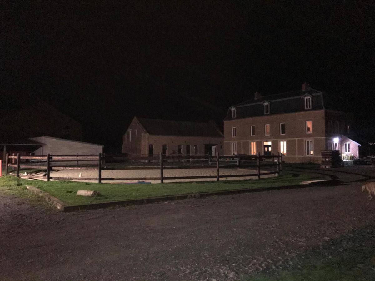 Ferme De Geneve Panzió Beaurevoir Kültér fotó